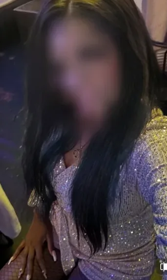 Annika, 36