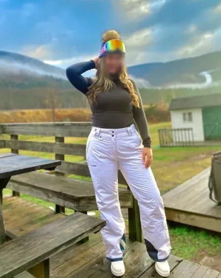 Cara, 37