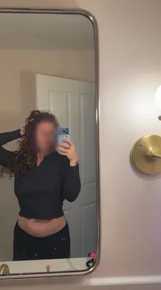 Carla, 37