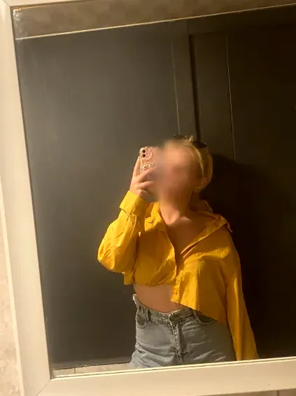 Dilara, 23