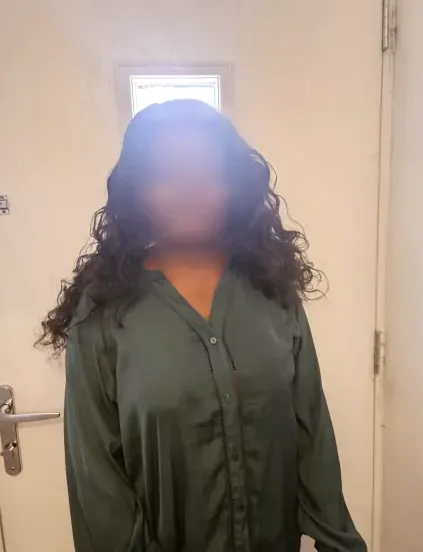 Hanna, 33