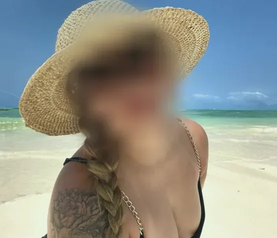 Melina, 20