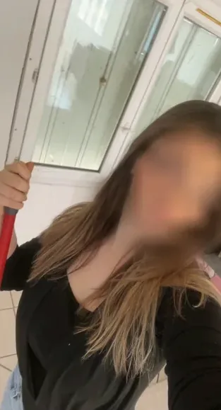 Michelle, 20