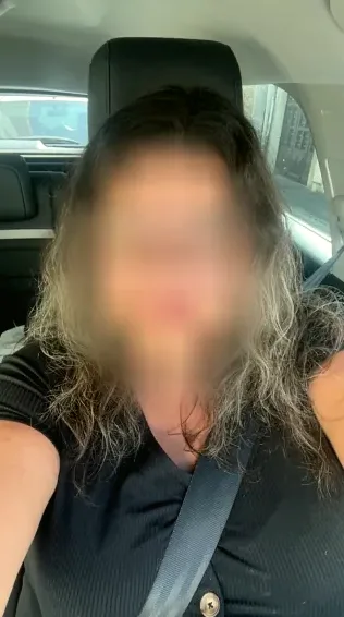 Mira, 33