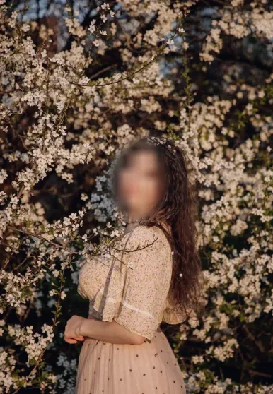 Paula, 35